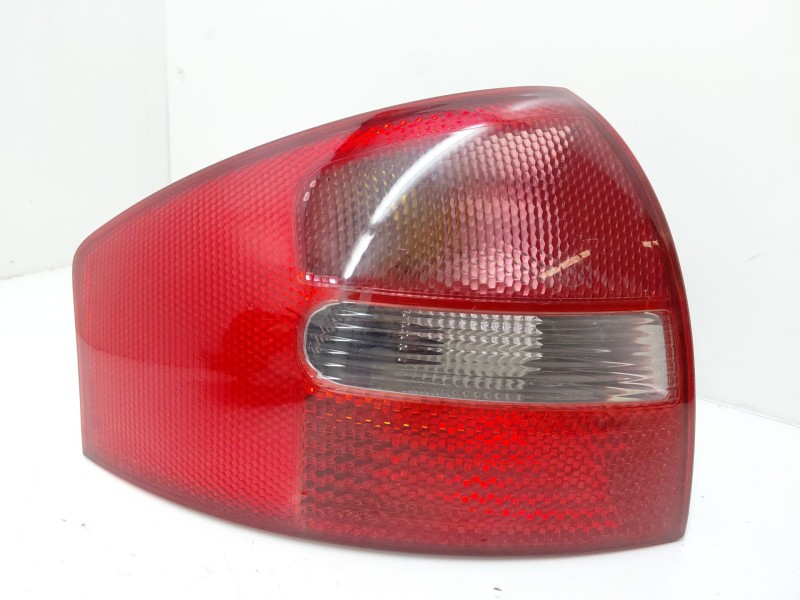 Recambio de piloto trasero izquierdo para audi a6 c5 (4b2, 4b4) 2.5 tdi referencia OEM IAM 4B5945095B  