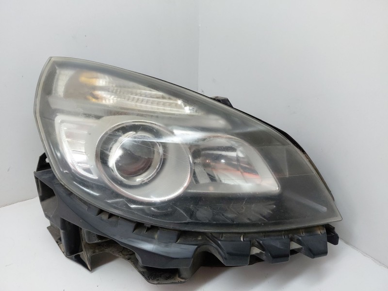 Recambio de faro derecho para renault grand scénic ii (jm0/1_) 1.6 referencia OEM IAM   