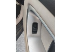 Recambio de mando elevalunas delantero derecho para subaru legacy iv station wagon (bp) 2.5 awd (bp9) referencia OEM IAM   