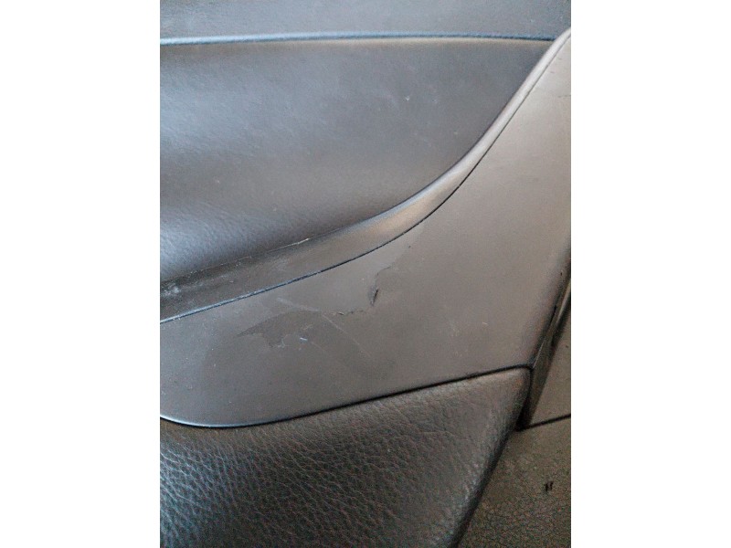 Recambio de guarnecido puerta trasera izquierda para volkswagen passat variant (3c5) 2.0 tdi referencia OEM IAM   
							