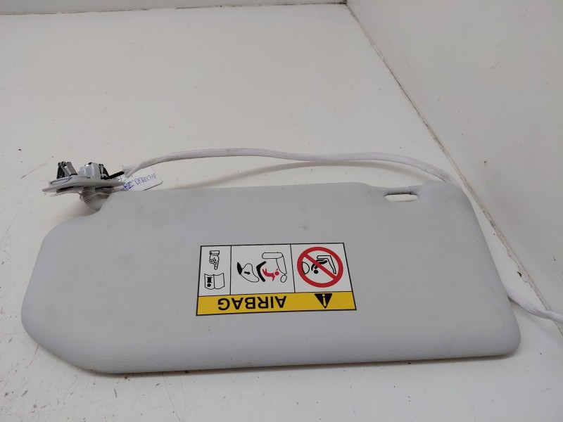 Recambio de parasol derecho para peugeot 3008 1.2 12v e-thp referencia OEM IAM   