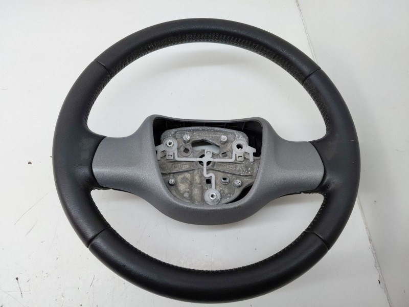 Recambio de volante sin airbag para smart coupe 1.0 12v mhd 71 cv referencia OEM IAM   
							