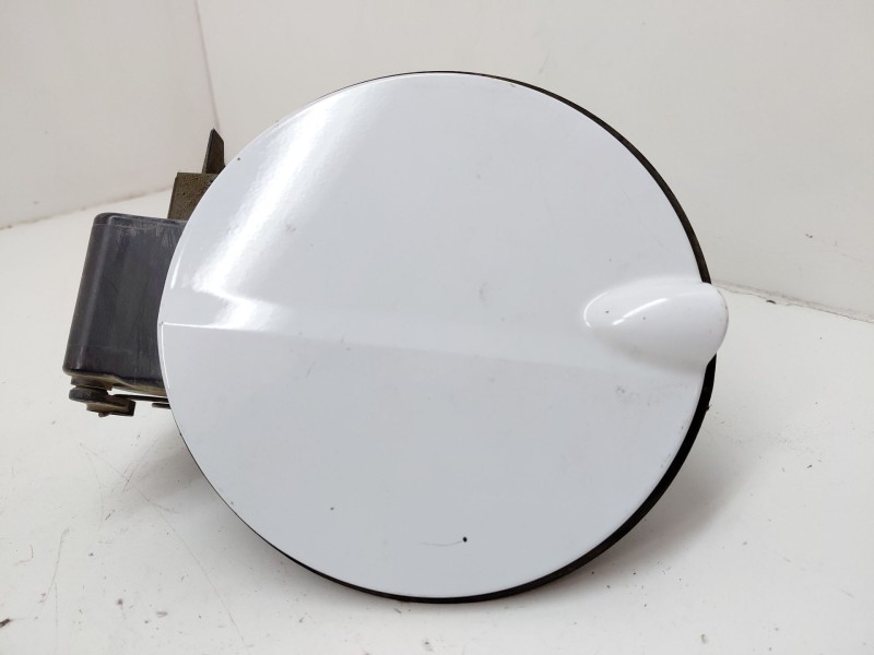 Recambio de tapa exterior combustible para ford focus berlina (cap) 1.6 tdci cat referencia OEM IAM   
							