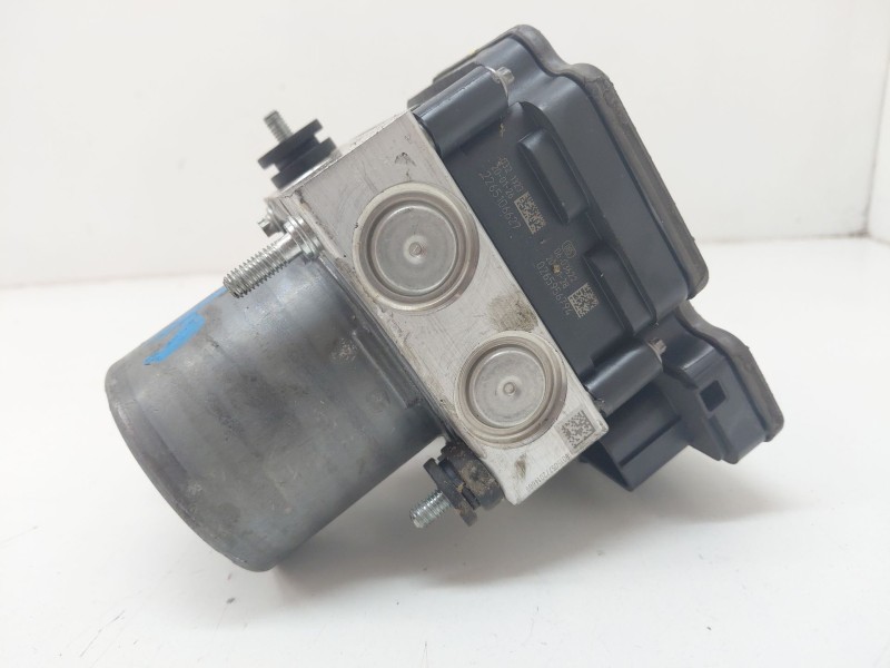 Recambio de abs para renault clio v 1.0 sce referencia OEM IAM 476601675R  