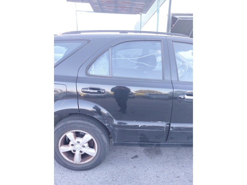 Recambio de puerta trasera derecha para kia sorento i (jc) 2.5 crdi referencia OEM IAM   
							