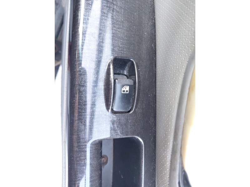 Recambio de mando elevalunas delantero derecho para kia sorento i (jc) 2.5 crdi referencia OEM IAM   
							