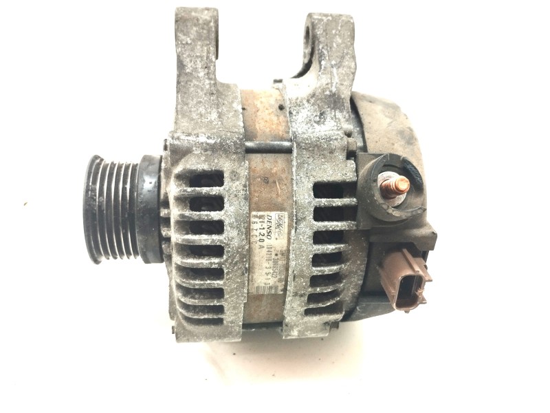 Recambio de alternador para ford focus berlina (cap) 1.6 tdci cat referencia OEM IAM 1042103513  
							
