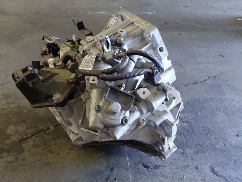 Recambio de caja cambios para hyundai i20 active 1.0 tgdi cat referencia OEM IAM M06GID 327917  