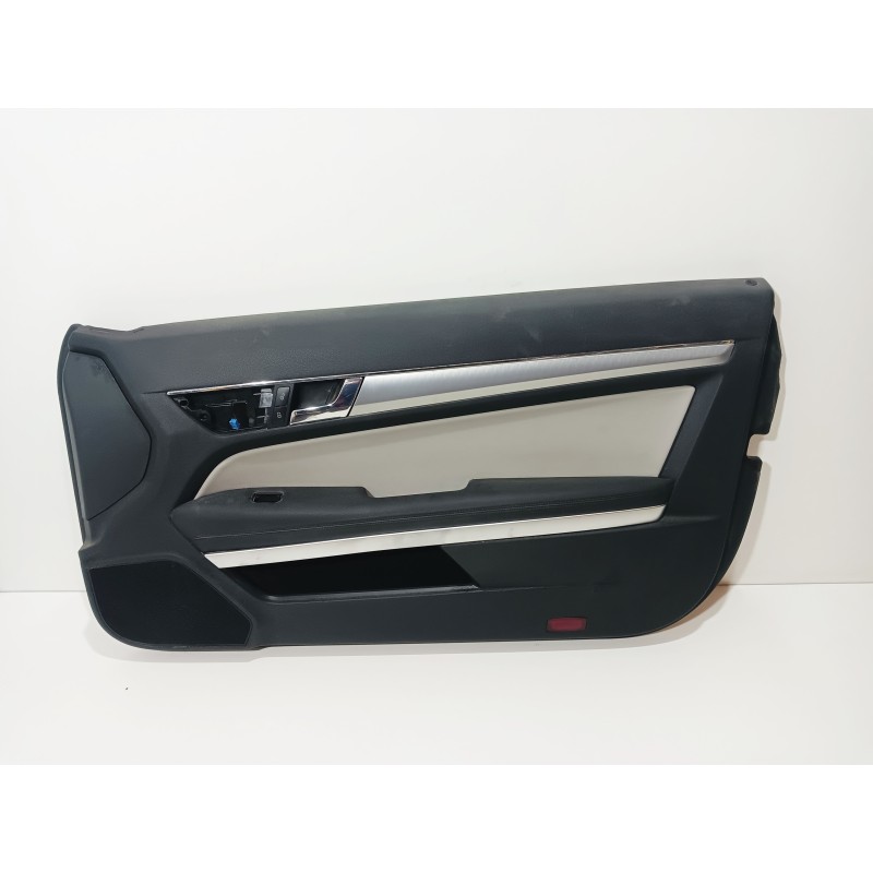 Recambio de guarnecido puerta delantera derecha para mercedes clase clk (w207) coupe 350 cgi blueefficiency referencia OEM IAM  