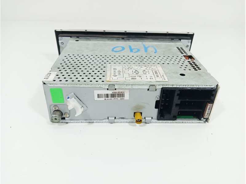 Recambio de sistema audio / radio cd para audi a4 berlina (8e) 2.0 tdi referencia OEM IAM 8E0035186D  
							