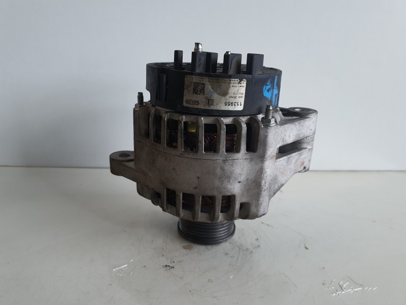 Recambio de alternador para opel vectra c berlina 1.9 16v cdti cat (z 19 dth / lrd) referencia OEM IAM 113955  
							