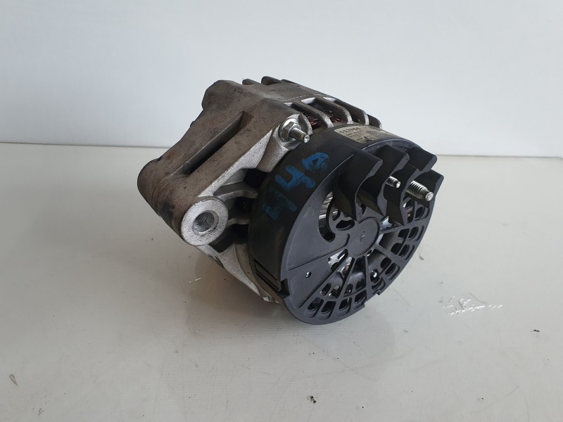 Recambio de alternador para opel vectra c berlina 1.9 16v cdti cat (z 19 dth / lrd) referencia OEM IAM 113955  
							