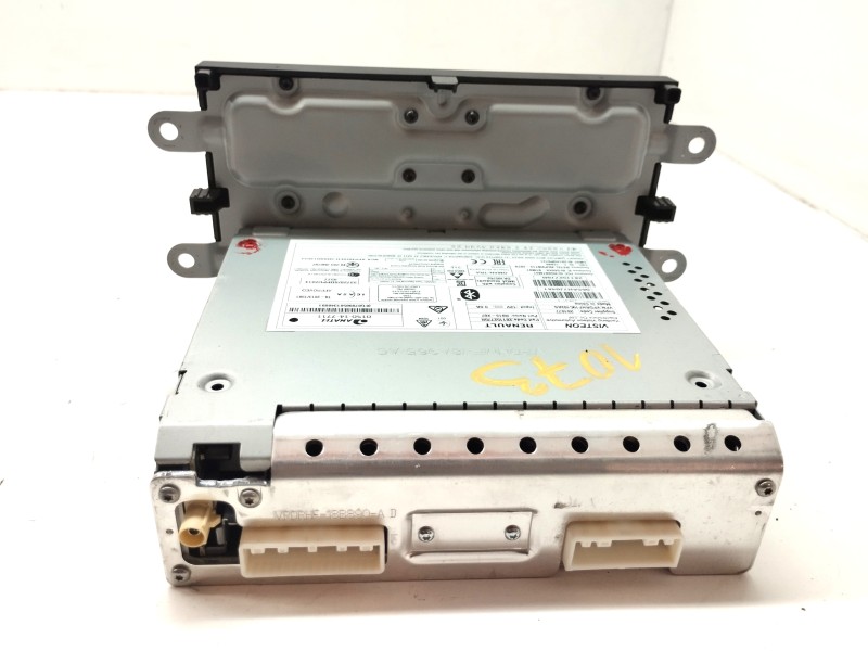 Recambio de sistema audio / radio cd para renault twingo iii limited referencia OEM IAM 281152770R  