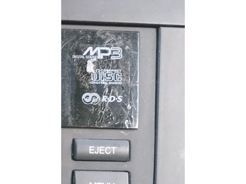 Recambio de sistema audio / radio cd para chevrolet aveo 1.4 cat referencia OEM IAM   