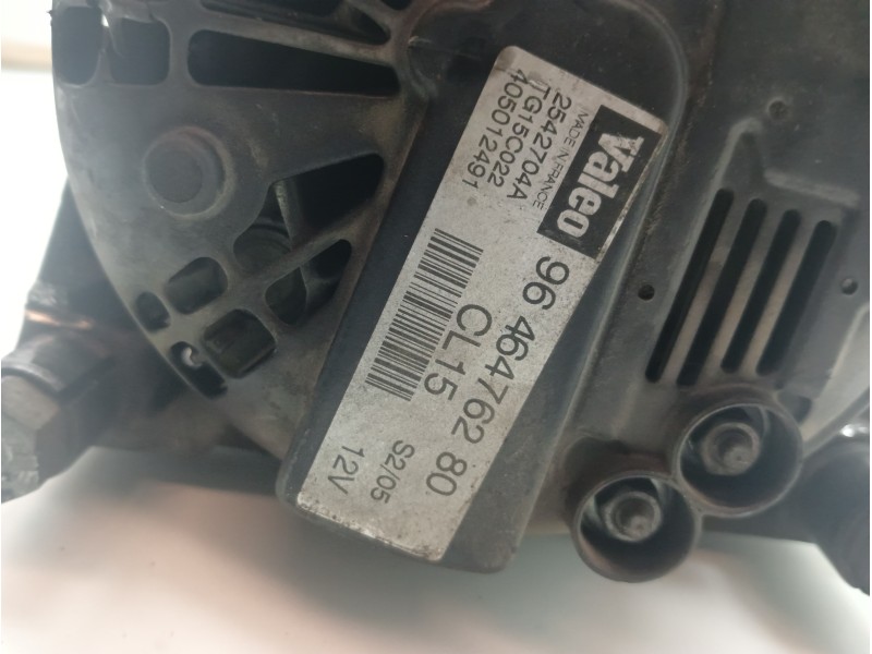 Recambio de alternador para peugeot 206 berlina 1.4 hdi referencia OEM IAM 9646476280  
							