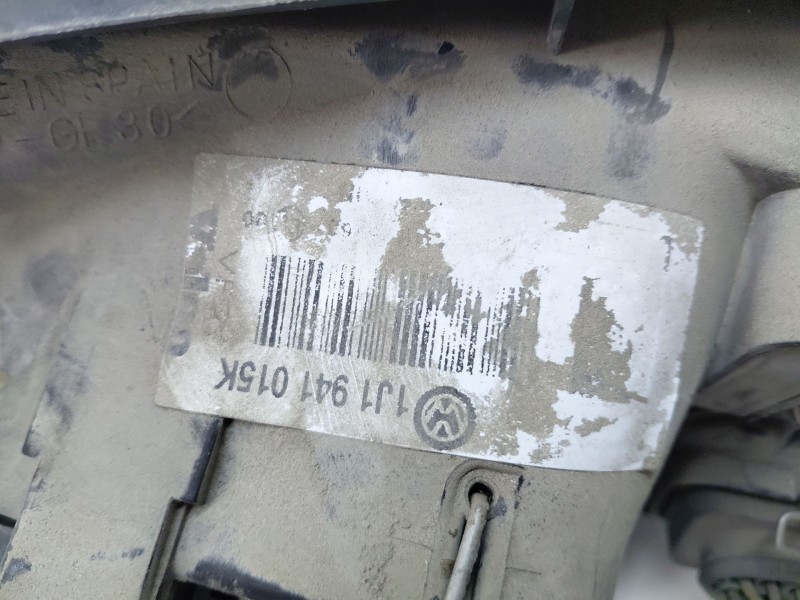 Recambio de faro izquierdo para volkswagen golf iv (1j1) 1.9 tdi referencia OEM IAM 1J1941015K  
							