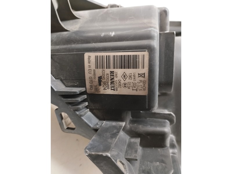 Recambio de faro izquierdo para renault clio iii 1.5 dci diesel referencia OEM IAM 8200244889  
							
