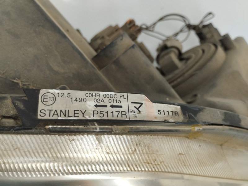 Recambio de faro derecho para mazda 5 berl. (cr) 2.0 crtd active+ (105kw) referencia OEM IAM C23551030  