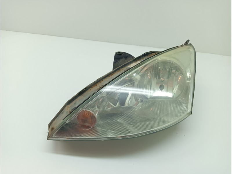 Recambio de faro izquierdo para ford focus berlina (cak) 1.6 16v cat referencia OEM IAM   
							