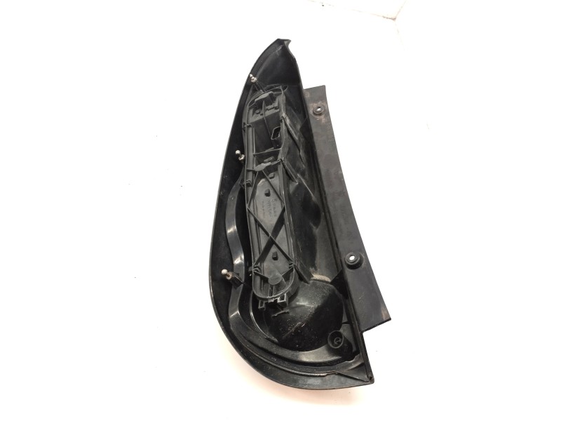 Recambio de piloto trasero derecho para smart forfour 1.5 cdi cat referencia OEM IAM A4548200664  
							