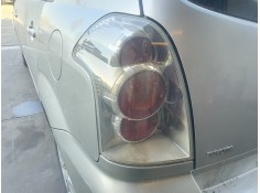 Recambio de piloto trasero izquierdo para toyota corolla verso (r1) 2.2 turbodiesel cat referencia OEM IAM   