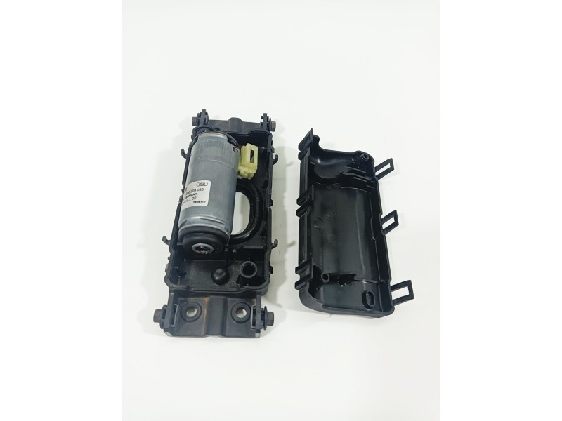 Recambio de no identificado para porsche panamera 4.8 v8 turbo cat referencia OEM IAM 97062415100  
							