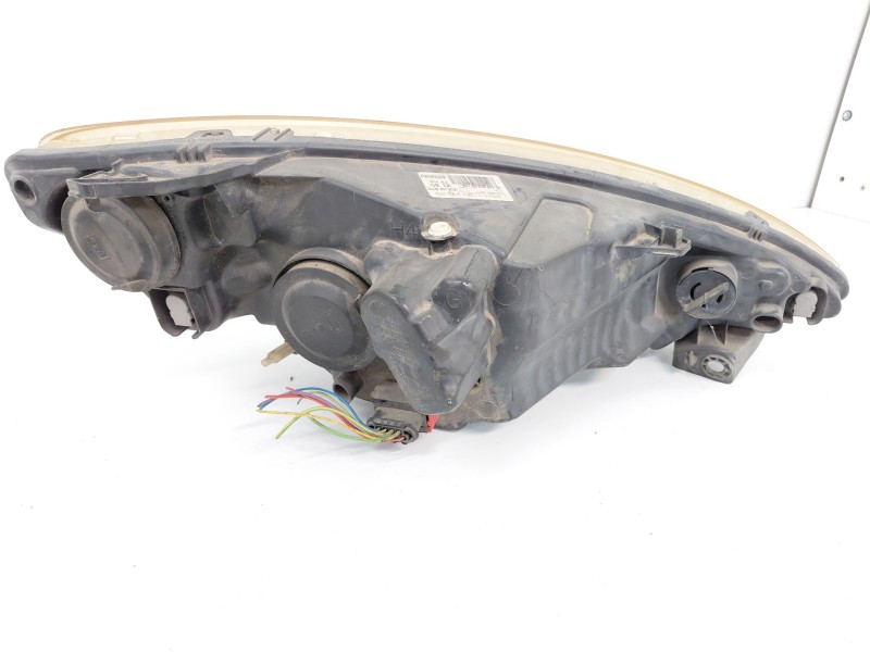 Recambio de faro izquierdo para peugeot 207 1.4 16v vti referencia OEM IAM   
							