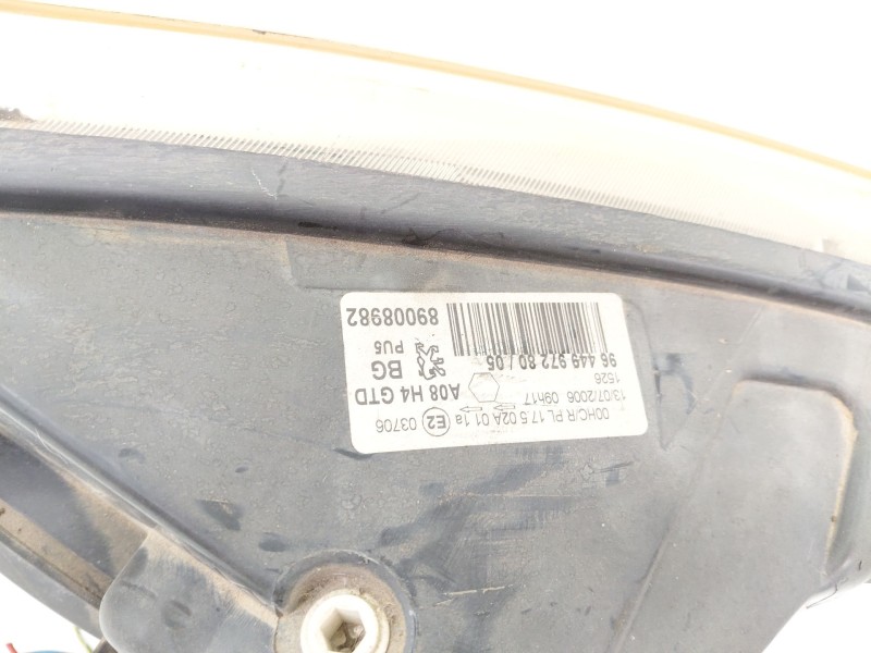 Recambio de faro izquierdo para peugeot 207 1.4 16v vti referencia OEM IAM   
							