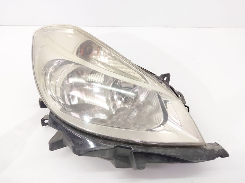 Recambio de faro derecho para renault clio iii authentique referencia OEM IAM 8200865318  
							