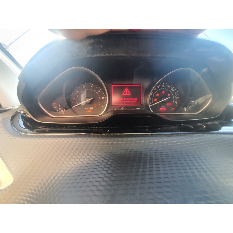 Recambio de cuadro instrumentos para peugeot 208 allure referencia OEM IAM 9822915380  