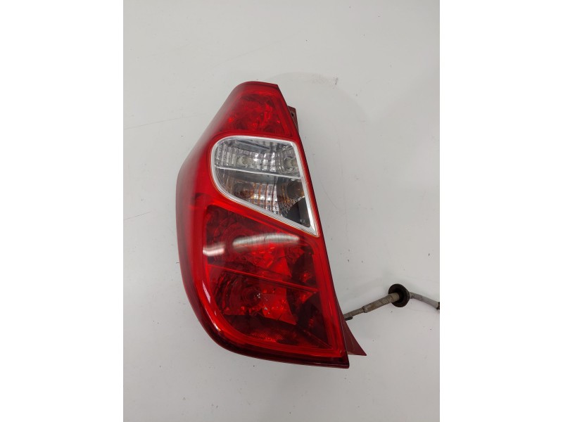 Recambio de piloto trasero izquierdo para hyundai i10 1.1 12v cat referencia OEM IAM 924010X1  