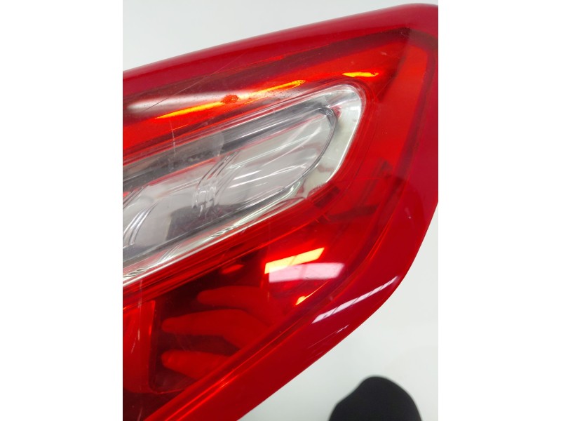 Recambio de piloto trasero derecho para citroën c4 picasso 1.6 hdi 109 cv referencia OEM IAM 9653547480  
							