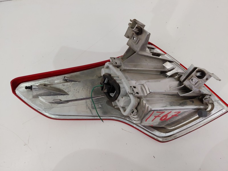 Recambio de piloto trasero derecho para citroën c4 picasso 1.6 hdi 109 cv referencia OEM IAM 9653547480  