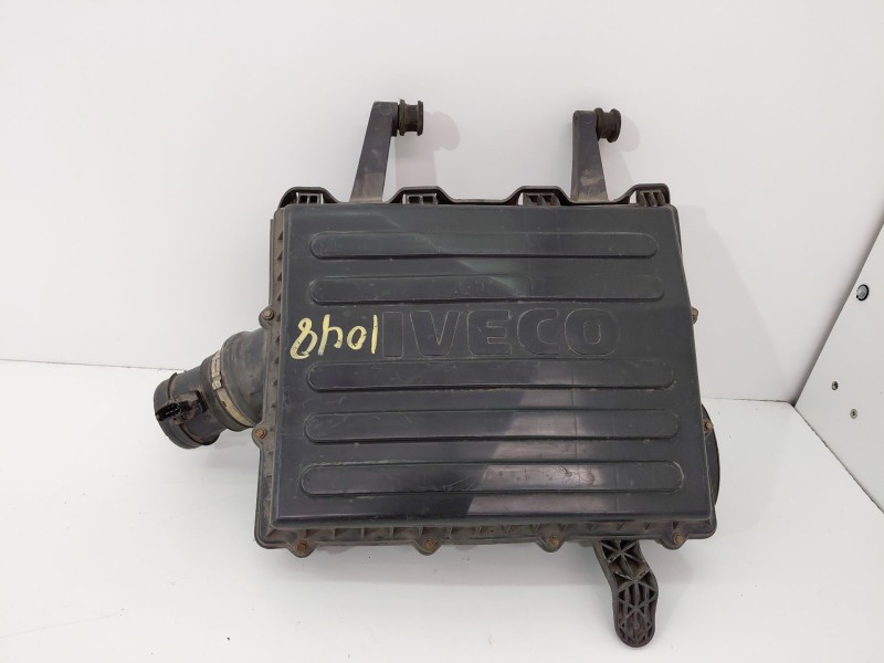 Recambio de filtro aire para iveco daily furgón 2.3 diesel cat referencia OEM IAM 5801353825  