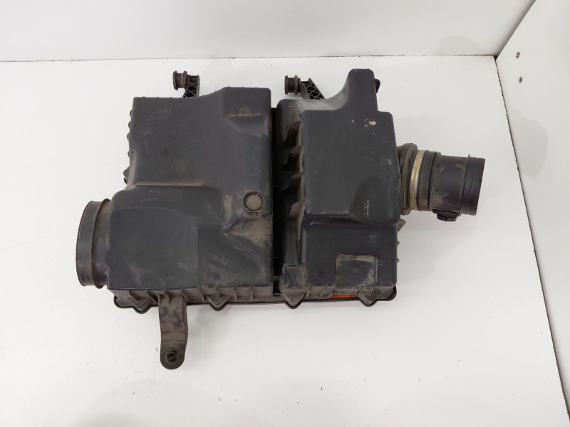 Recambio de filtro aire para iveco daily furgón 2.3 diesel cat referencia OEM IAM 5801353825  