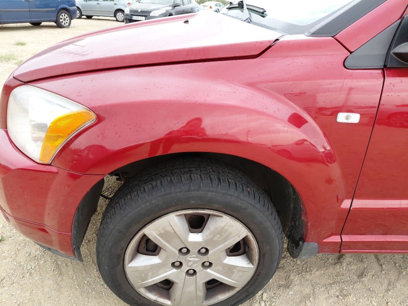 Recambio de aleta delantera izquierda para dodge caliber 2.0 crd referencia OEM IAM   