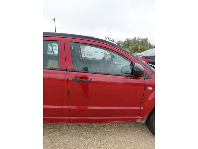 Recambio de puerta delantera derecha para dodge caliber 2.0 crd referencia OEM IAM   
							
