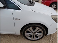 Recambio de aleta delantera derecha para opel astra j (p10) 1.6 (68) referencia OEM IAM   
