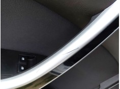 Recambio de guarnecido puerta delantera izquierda para opel astra j (p10) 1.6 (68) referencia OEM IAM    2