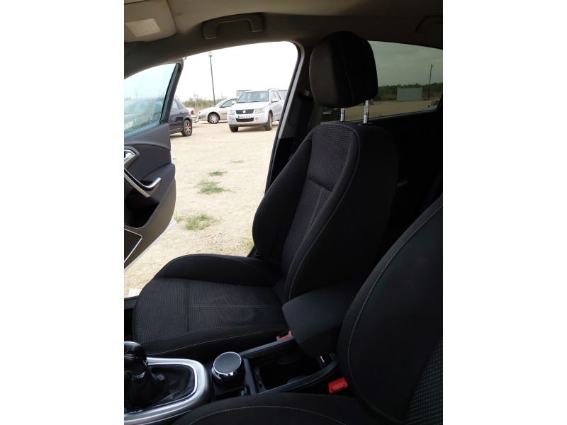 Recambio de asiento delantero derecho para opel astra j (p10) 1.6 (68) referencia OEM IAM   
							