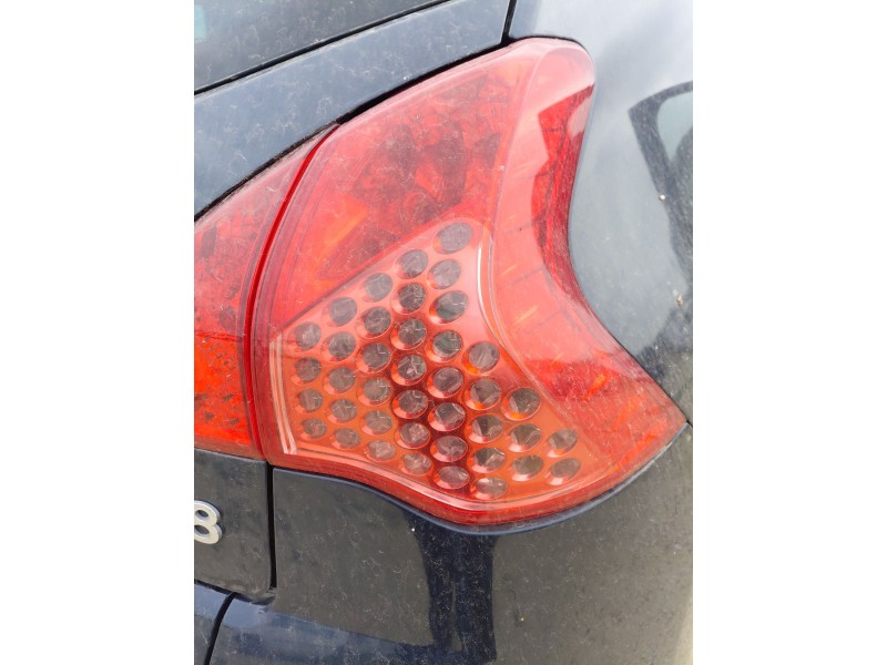 Recambio de piloto trasero derecho para peugeot 3008 i monospace (0u_) 1.6 hdi referencia OEM IAM   
							