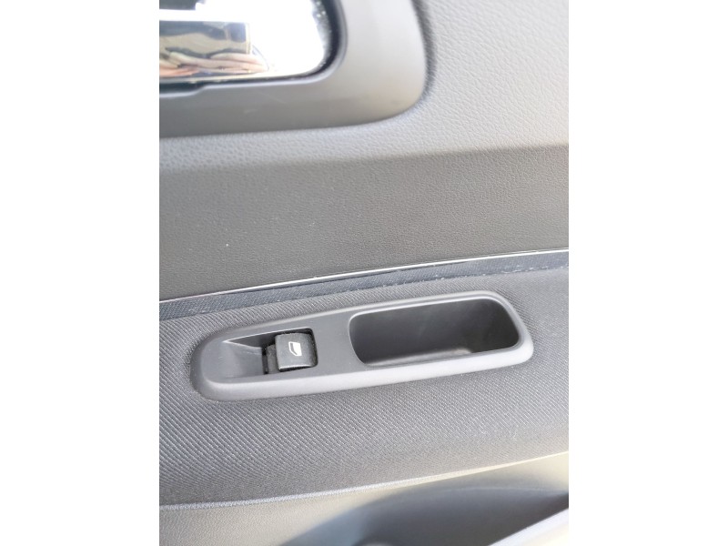 Recambio de mando elevalunas trasero derecho para peugeot 3008 i monospace (0u_) 1.6 hdi referencia OEM IAM   
							