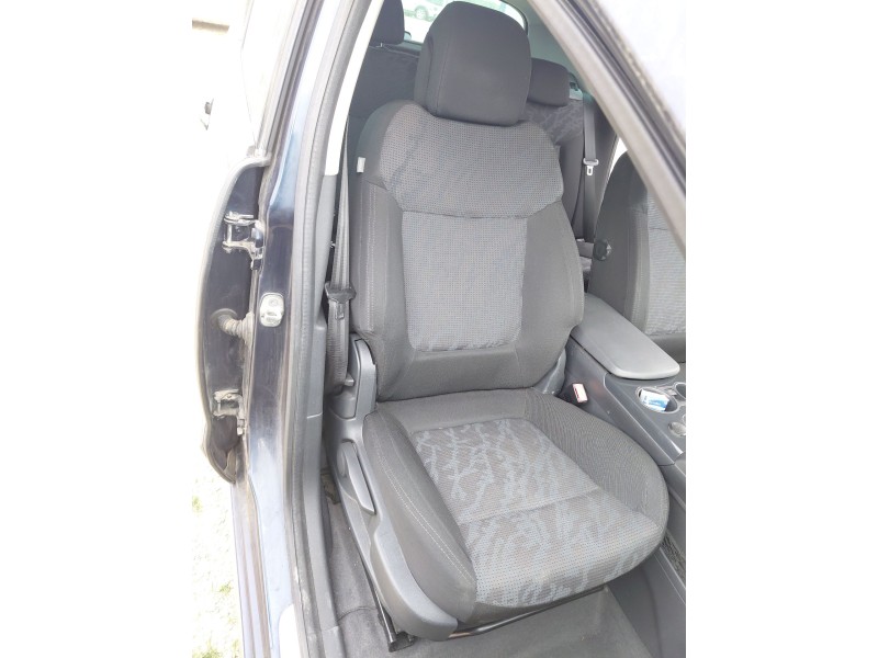 Recambio de asiento delantero derecho para peugeot 3008 i monospace (0u_) 1.6 hdi referencia OEM IAM   
							
