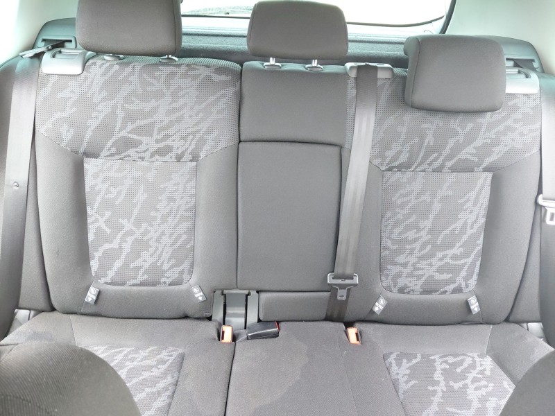 Recambio de asientos traseros para peugeot 3008 i monospace (0u_) 1.6 hdi referencia OEM IAM   