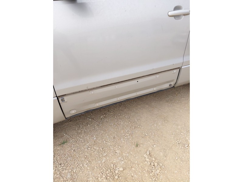 Recambio de puerta delantera izquierda para suzuki grand vitara ii (jt, te, td) 1.9 ddis a las 4 ruedas (jt419, td44, jb419wd, j