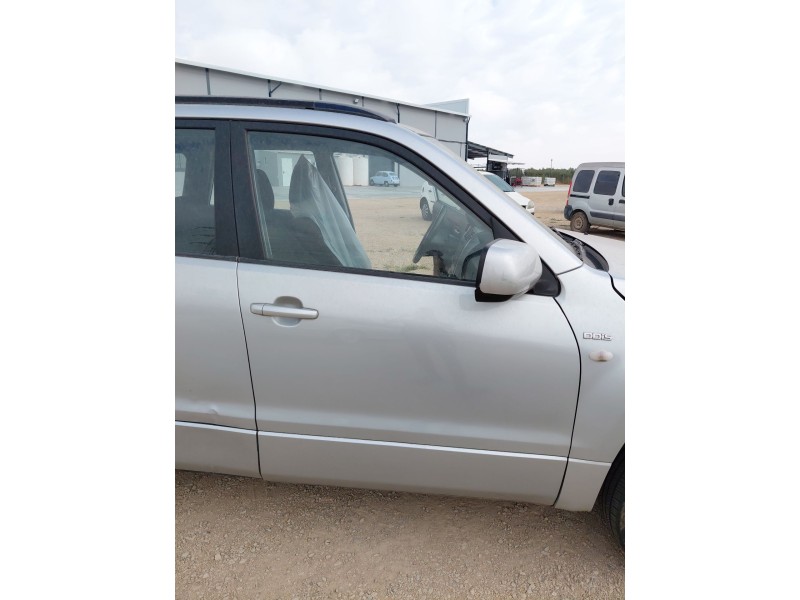 Recambio de puerta delantera derecha para suzuki grand vitara ii (jt, te, td) 1.9 ddis a las 4 ruedas (jt419, td44, jb419wd, jb4
							