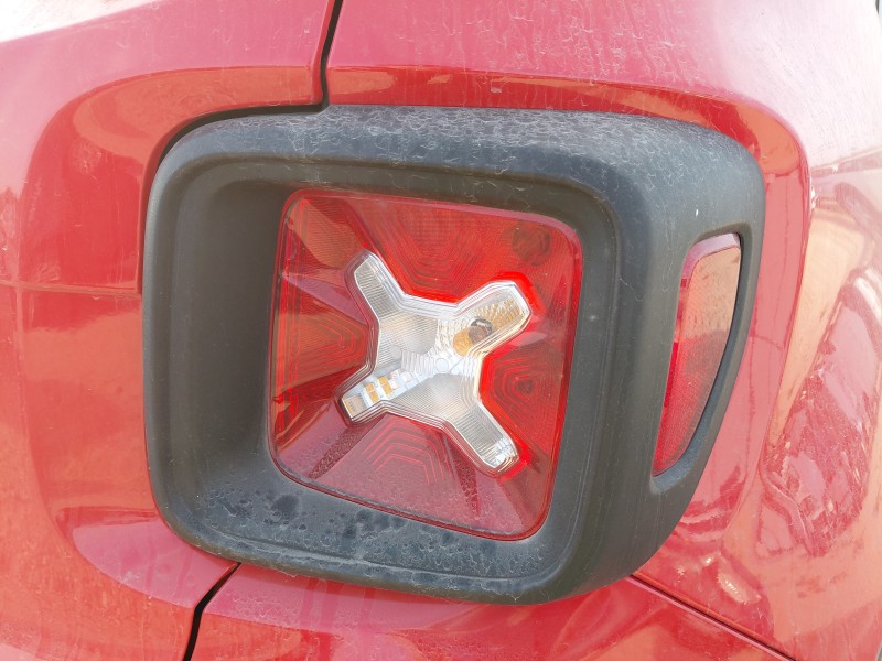 Recambio de piloto trasero derecho para jeep renegade suv (bu, b1, bv) 1.6 crd referencia OEM IAM   
							
