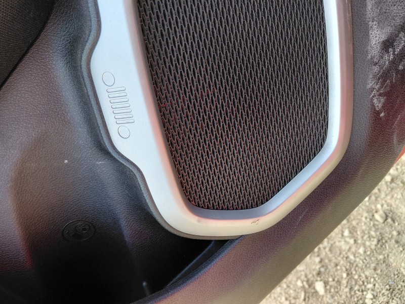 Recambio de guarnecido puerta delantera izquierda para jeep renegade suv (bu, b1, bv) 1.6 crd referencia OEM IAM   
							