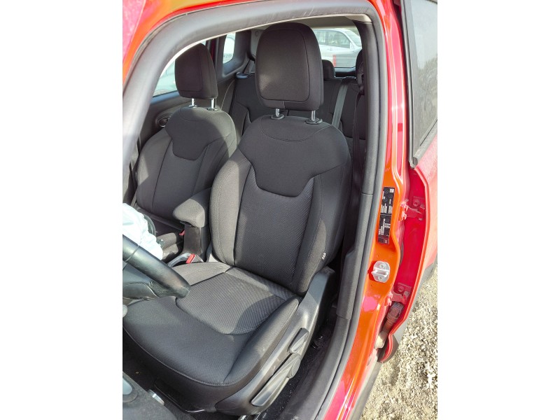 Recambio de asiento delantero izquierdo para jeep renegade suv (bu, b1, bv) 1.6 crd referencia OEM IAM   
							