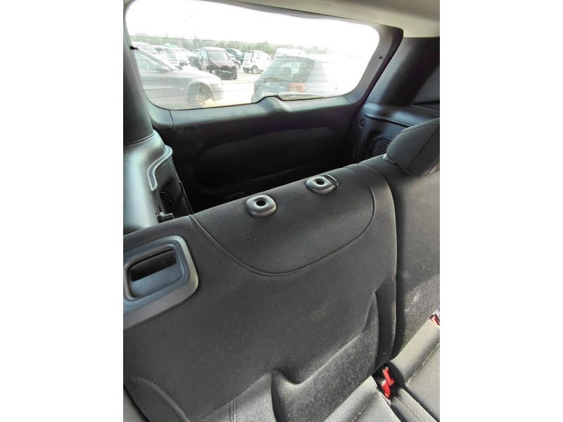 Recambio de asientos traseros para jeep renegade suv (bu, b1, bv) 1.6 crd referencia OEM IAM   
							